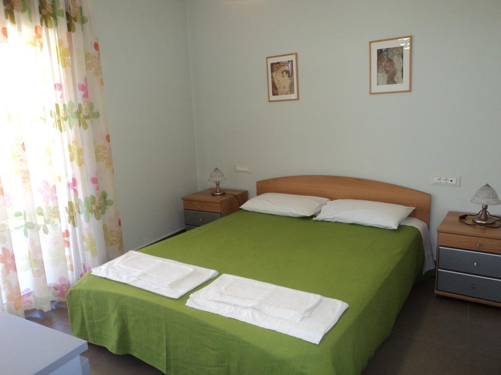 Violeta Apartments Лефкада Экстерьер фото